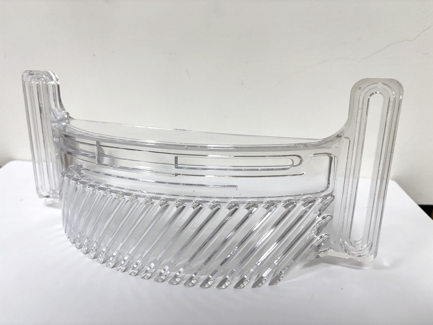 Clear Arched Feather Boar